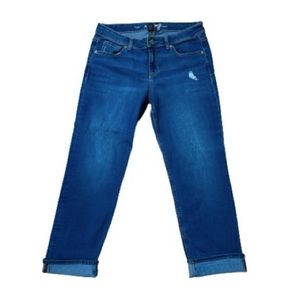 Apt 9 Medium Wash Lightly Distressed Denim Capris Womens Size 6